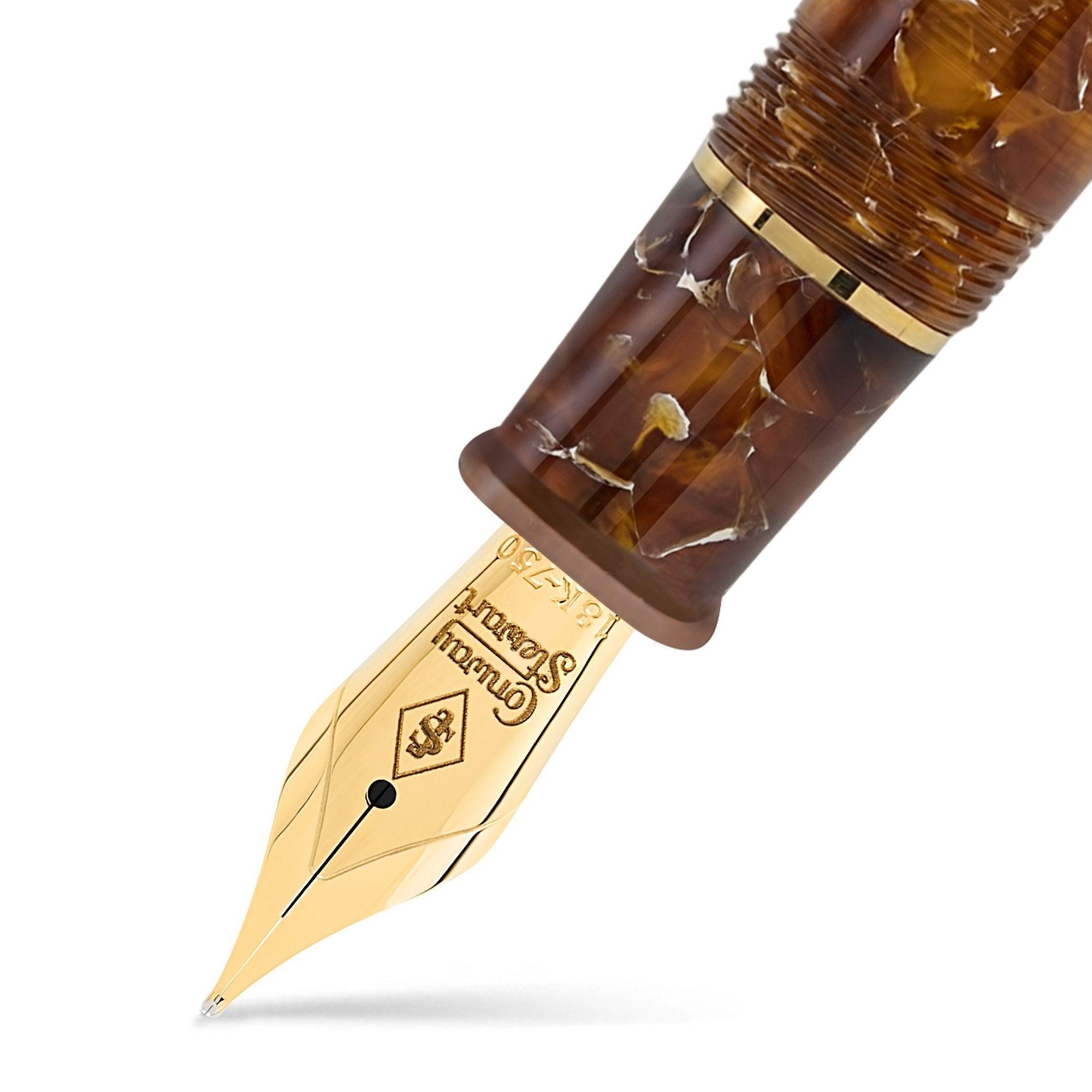 Conway Stewart Series 100 Amber conwaystewart.com Conway Stewart Series 100 Amber conwaystewart.com